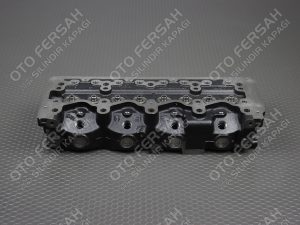 Nissan Vanette 2.3 D Silindir Kapağı
